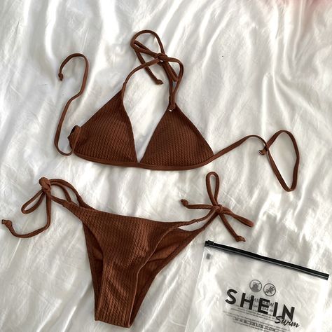 New With Tags Size Medium Brown Bathing Suit On Black Women, Swimsuit Baddie, Outfit Praia, Shein Bikinis, Brown Two Piece, Pretty Swimsuits, Brown Swimsuit, Mom Dr, Christmas Basket