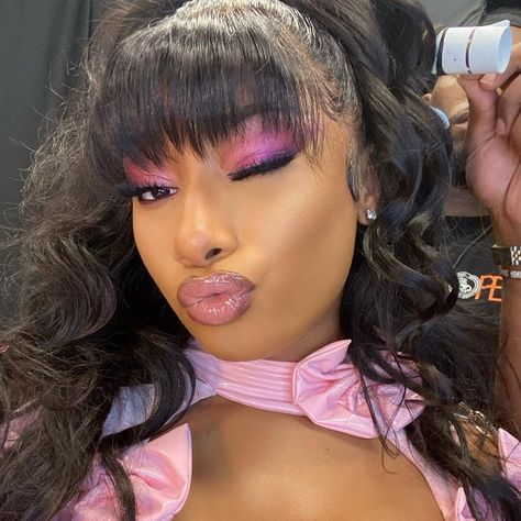 Stallion Access on Twitter: "Megan Thee Stallion via new IG post.… " Unbothered Queen, Megan Instagram, Thee Stallion, Megan Thee Stallion, Female Rappers, Pretty Face, Celebrity Crush, Makeup Inspiration, Rappers