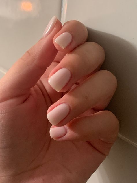 Short Nail Inspi, Short White Nails, White Short Nails, Grad Nails, Short Natural Nails, Light Nails, Short Square Nails, Simple Gel Nails, Short Nail