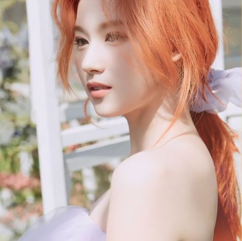 sana with orange hair is such a yes Twice More & More, Sana Minatozaki, Hair Icon, Twice Sana, Minatozaki Sana, More More, Orange Hair, Dream Hair, Ginger Hair