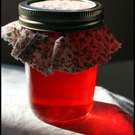 Maraschino Cherry Jelly Cherry Jelly Recipes, Cherry Jelly, Canning Jam Recipes, Canning Fruit, Jam Recipes Homemade, Canning Jam, Homemade Jelly, Maraschino Cherries, Jam And Jelly