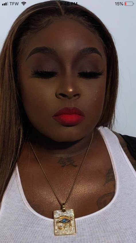 Smokey Eye Makeup With Red Lipstick, Black Tie Makeup, Uk Makeup, Red Dress Makeup, Fresh Face Makeup, Drugstore Makeup Tutorial, Red Lips Makeup Look, Red Lipstick Makeup, African American Makeup