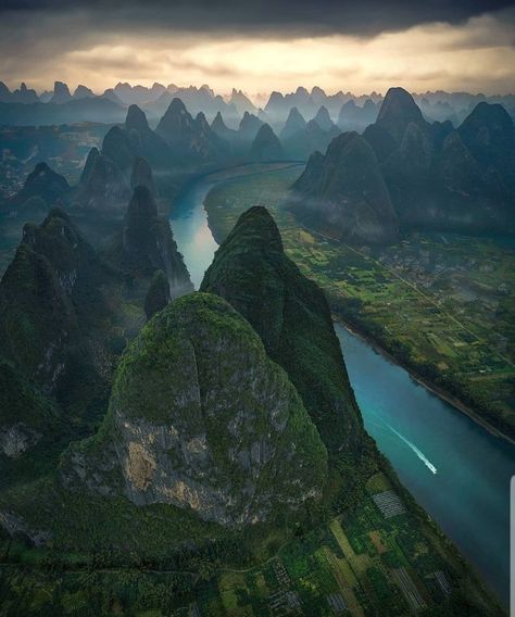 Li River in the Guangxi Zhuang autonomous region of China Li River China, Mind Set, Alien Planet, Take Better Photos, China Travel, Photography Travel, Travel Insurance, Planet Earth, Extra Money