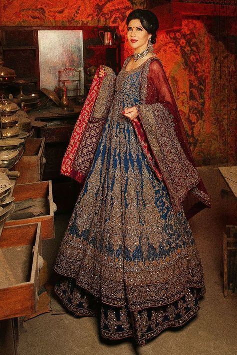 Indian Bridal Reception Outfit, Reception Outfit, Latest Bridal Dresses, Bridal Shower Outfit, Red Wedding Dresses, Bridal Shower Dress, Pakistani Bridal Dresses, Pakistani Bridal Wear, Shower Dresses