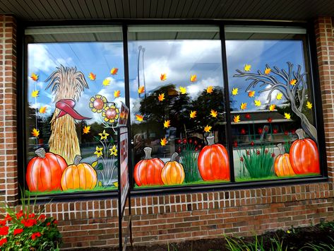 Thanksgiving Window Painting Ideas, Fall Window Mural, Fall Painting On Windows, Autumn Window Drawing Ideas, Fall Window Painting Ideas, Halloween Window Painting Ideas, Autumn Painted Windows, Autumnal Window Art, Harvest Window Painting