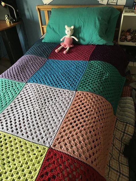 Crochet & Knitting Granny Square Blanket Patterns || DIY Projects
How To Crochet Unique Stitch || Beautiful Crochet Granny Square Patternhttps://youtu.be/MRx6REwuKnY

#crochetgrannysquare #crochetuniquestitch #howtocrochet #grannysquare 6 Color Crochet Blanket, Crochet Granny Square Blanket Ideas, Big Granny Square Blanket, Large Granny Square Pattern, Patchwork Granny Square Blanket, Granny Square Blankets, Granny Squares Blanket, Crochet Poncho Patterns Easy, Rainbow Squares