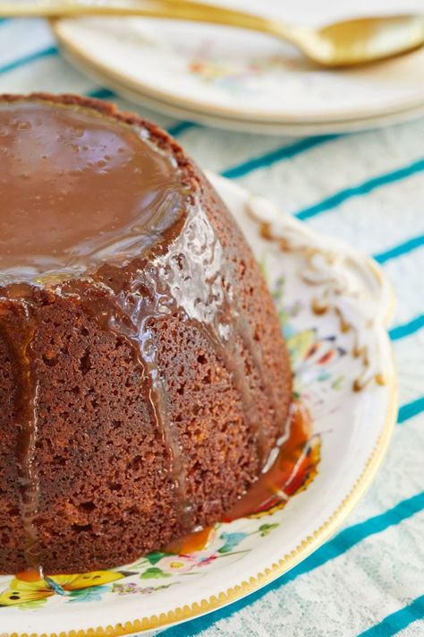 Steamed Sticky Toffee Pudding is a simple way to make a classic treat. Steamed Pudding Recipe, Sticky Date, Sticky Date Pudding, Date Pudding, Bigger Bolder Baking, British Desserts, Baking Cookbooks, Steamed Cake, Toffee Pudding