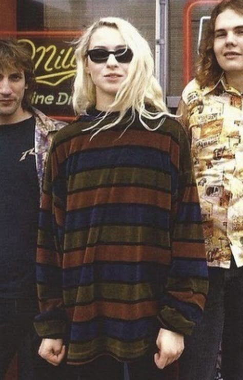 Darcy Wretzky, 90s Nerd, D'arcy Wretzky, Pumpkin Smash, Dance Audition, Billy Corgan, Celebrity Style Icons, Music Nerd, Striped Shirts