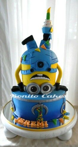 Minion First Birthday Cake One In A Minion First Birthday Cake, Minion Party Theme, Minons Birthday Cake, Minion Birthday Cake Easy, Minion Buttercream Cake, 3d Minion Cake, Birthday Presents For Men, New Birthday Cake, Minion Theme