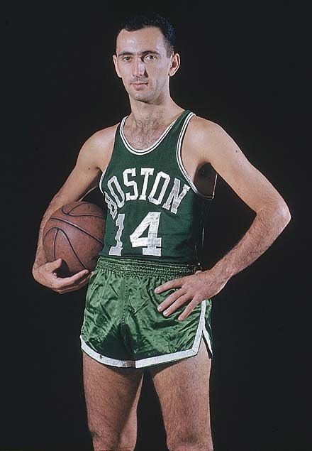 Bob Cousy Bob Pettit, Bob Cousy, Celtics Basketball, Celtic Pride, Basket Nba, England Sports, Nba Legends, Sports Hero, Boston Sports