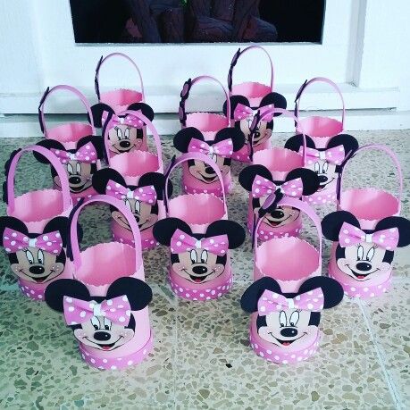 Minnie Mouse Birthday Party Decorations, Minnie Mouse Birthday Party, Diy Classroom, Minnie Mouse Birthday, Food Crafts, Birthday Party Decorations, Womens Flip Flop, Minnie Mouse, Party Decorations