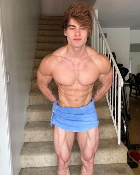 Jeff Seid Height Jeff Seid, Mr Incredible, Men Bodies, Men Health, Muscle Hunks, Mr Olympia, Ifbb Pro, Super Saiyan, Mens Health