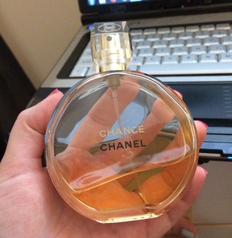 Chance by Channel. Best perfume ever! Channel Chance Perfume, Channel Chance, Chance Perfume, Best Perfume, Perfume Collection, Smell Good, Beauty Care, Flask, Barware