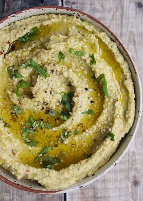 Fresh Basil Hummus | Gina Burgess Sun Dried Tomato Hummus, Basil Hummus, Hummus Ingredients, Hummus Recipe, Nutrient Dense Food, Summer Entertaining, Eating Raw, Plant Based Protein, Fresh Basil