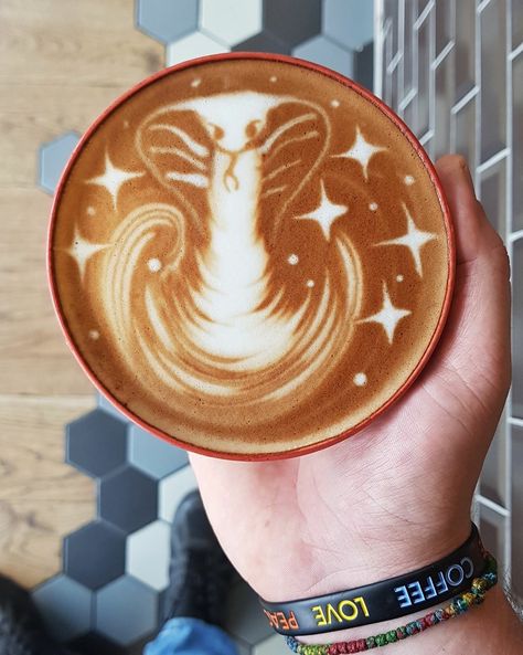 Cafae Latte Fanart, Surf Coffee, Coffee Latte Art, Coffee Barista, Coffee Business, Streets Of New York, Cafe Art, Cafe Latte, How To Make Coffee