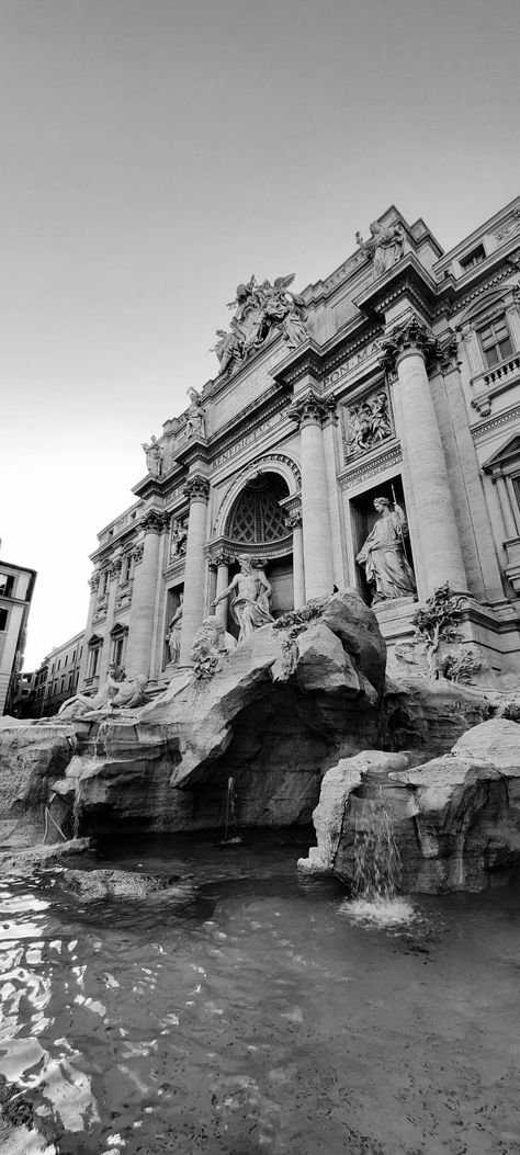 Rome Black And White, Trevi Fountain, Italy Photo, Bedroom Prints, Tower Bridge, Mount Rushmore, Rome, Italy, Natural Landmarks