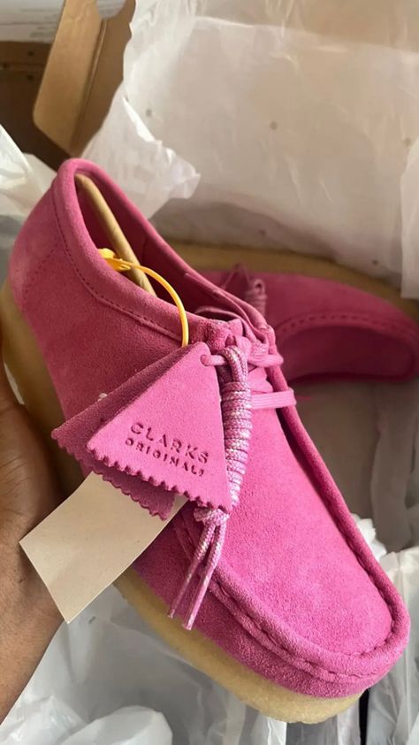 Clarks Shoes Outfit, Clarks Outfit, Fashion Girly, Clarks Wallabees, Trendy Heels, Pretty Shoes Sneakers, Shoe Wishlist, Funky Shoes, Fresh Shoes