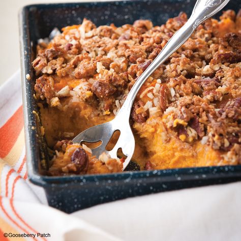 Gooseberry Patch Recipes: Sweet Potato Casserole from Easy Classic Casseroles Sweet Potato Pecan Casserole, Sweet Potato Pecan, Autumn Side Dishes, Gooseberry Patch, Yummy Sweet Potatoes, Thanksgiving Sides, Easy Casserole Recipes, Mashed Sweet Potatoes, Sweet Potato Casserole