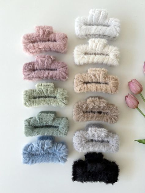 Square Claw Clip, Kawaii Hair Clips, Fur Design, Designer Hair Accessories, Hair Tie Accessories, Luxurious Hair, Hair Accessories Collection, Hair Accessories Clips, Claw Hair Clips