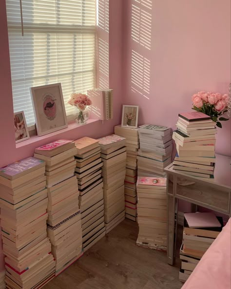 Pink Library Room, Libra Venus Aesthetic, Rooms Decoration, In My Room, Pretty Room, Dreamy Room, My Books, Boho Home Decor, Dream Room Inspiration