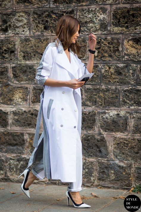 Paris FW SS15 Street Style: Christine Centenera Shoe Photography, Christine Centenera, Fashion Photography Inspiration, Power Dressing, Am Pm, Street Look, Abayas Fashion, Street Style Inspiration, Fashion Editor