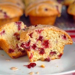 Cranberry Orange Muffins - a sweet tart combo that works! - Rock Recipes Partridge Berry, Cranberry Orange Muffin Recipe, Best Muffin Recipe, Ginger Loaf, Orange Muffin Recipe, Bakery Style Blueberry Muffins, Best Scone Recipe, Newfoundland Recipes, Cinnamon Glaze