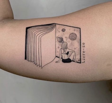 Library Tattoo, Illusion Tattoo, Reading Tattoo, Bff Tats, Illusion Tattoos, Optical Illusion Tattoos, Bookish Tattoos, Optical Illusion Tattoo, Sea Tattoo