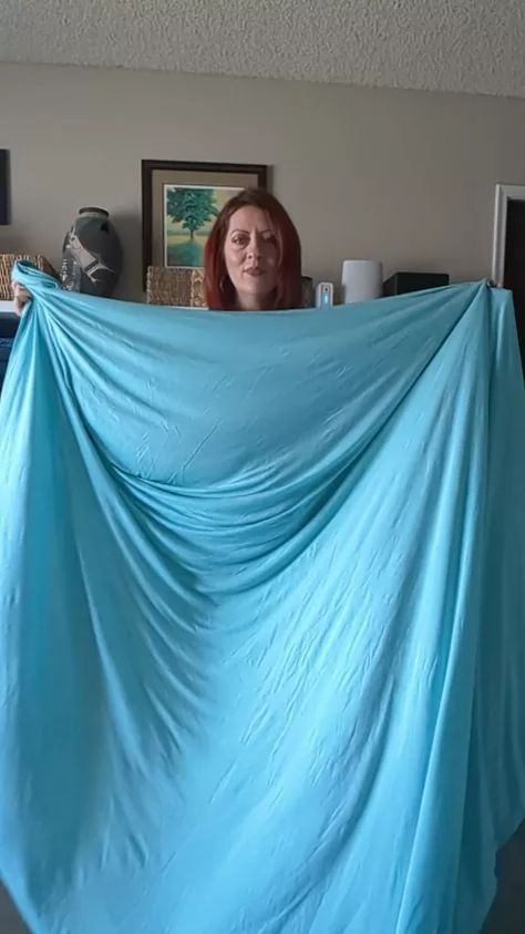 Dress Out Of Sheets Diy, Make A Dress From A Sheet, Clothes Made From Sheets, Sheet Dress Pattern, Dress Out Of Bed Sheet, Sheet To Dress Diy, Bedsheet Dress Pattern, Diy Dress From Bed Sheet, Dress From Sheets Diy