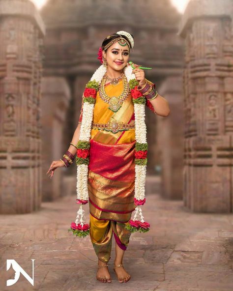 Iyengar Madisar Saree, Iyengar Bride, Andal Kondai, Madisar Saree, Angrakha Kurti, Kerala Wedding Saree, Bharatanatyam Costume, Honey Dress, Fancy Dress Competition