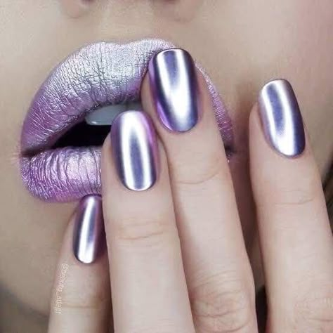 Chrome Dip Nails, Lavender Chrome, Ombre Chrome Nails, Purple Chrome Nails, Lips Nails, Nail Collection, Chrome Nails Designs, Chicken Crockpot, Sns Nails