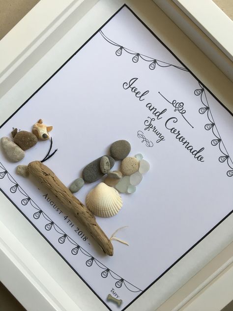 Diy Wedding Gifts For Bride And Groom, Wedding Pebble Art, Wedding Pebble Art Ideas, Pebble Art Engagement, Pebble Art Bride And Groom, Pebble Art Pictures, Pebble Art Wedding Couple, Dogs At Weddings, Wedding Anniversary Pebble Art