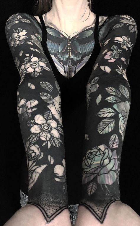 These Striking Solid Black Tattoos Will Make You Want To Go All In - KickAss Things White Tattoos, Blackout Tattoo, Tattoo Cover Up, Tattoo Cover, Black Tattoos, Black Background, Solid Black, Tattoo Ideas, Cover Up