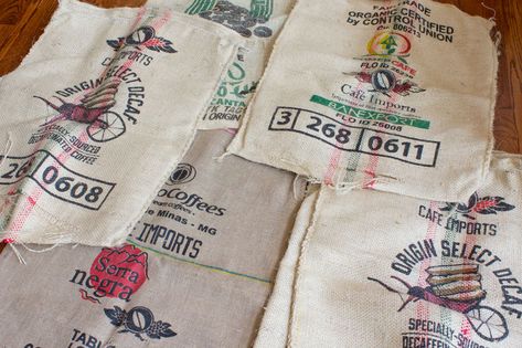 Coffee Bag Diy, Drawstring Backpack Tutorial, Burlap Coffee Bags, Coffee Bean Bags, Coffee Inspiration, Mexican Coffee, Coffee History, Coffee Sacks, Upholstery Nails