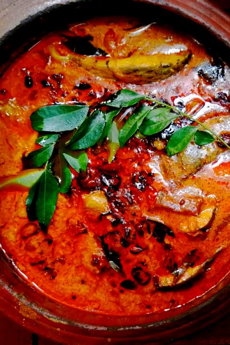 Tilapia fish curry with coconut milk traditionally prepared in clay pot. A spicy and tangy fish curry with kokum and coconut milk, tempered with shallots and curry leaves. Mostly, in kerala fish curry is prepared in earthenware pot (clay pot) which makes it more tastier. Kerala Fish Curry, Milk Fish, Curry With Coconut Milk, Tilapia Fish, Coconut Milk Curry, Fish Curry, Curry Leaves, Clay Pot, Fried Fish