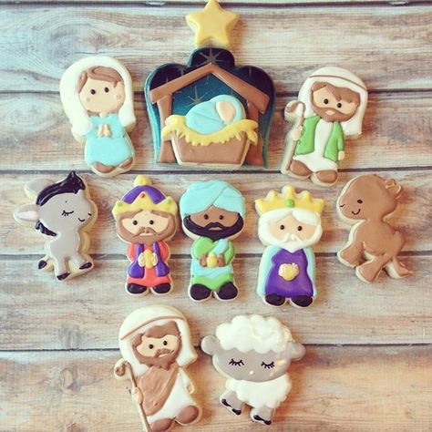 I adore how this Nativity set came out 😍 #oldtownclovis #clovisbakery #clovisbaker #cloviscookies #sweetbaketique Fancy Cookies, Christmas Cookies Decorated, Christmas Sugar Cookies, Iced Cookies, Cute Cookies, Christmas Goodies, Cookie Art, Icing Cookies, Christmas Nativity