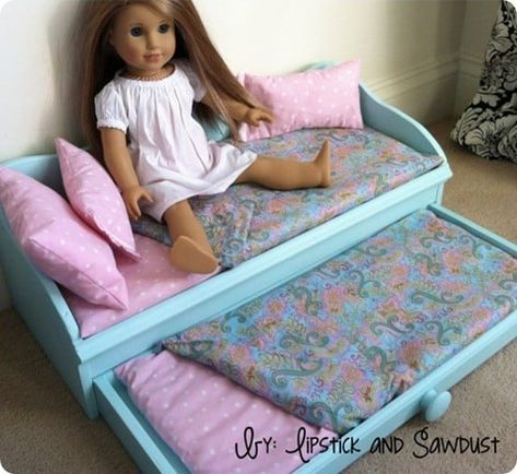 Doll Bed Diy, American Girl Outfits, American Girl Doll Bed, American Girl Furniture, Girls Furniture, American Girl Doll House, American Girl Diy, Куклы American Girl, American Girl Doll Furniture