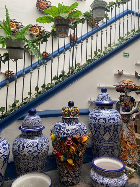 | talavera | puebla | artesania | blue and white aesthetic | mexico | textiles | Blue And White Mexican Decor, Talavera Home Decor, Puebla Mexico Aesthetic, Mexico Textiles, Evergreen Decor, Blue And White Aesthetic, Aesthetic Mexico, Dream Cafe, Mexican Kitchen Decor