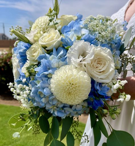 Blue & White Weddings are Gorgeous! Especially the florals 😍🤍 Book a consultation today! Text (559)931-4025 or Dm @lilyyscreations 🤍 Hoco Bouquet, Blue Flower Bouquet, Blue Flowers Bouquet, Homecoming Freshman, Cinderella Blue, Blue White Weddings, White Weddings, Colour Combos, Bouquet Ideas