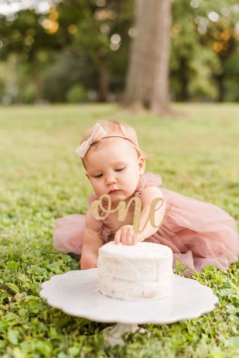 one year old birthday photos 1st Birthday Girl Dress, Fall 1st Birthdays, Baby Birthday Photoshoot, Jean Photography, 1st Birthday Pictures, 1st Birthday Photoshoot, First Birthday Pictures, One Year Birthday, 1st Birthday Cake Smash