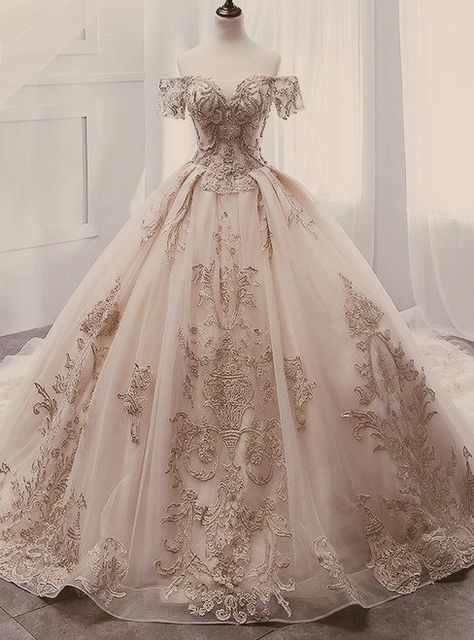 Debut Dresses, Wedding Dresses Princess Ballgown, Pretty Quinceanera Dresses, Fancy Gowns, Fancy Wedding Dresses, Pretty Wedding Dresses, Princess Ball Gowns, Fantasy Gowns, Pretty Prom Dresses