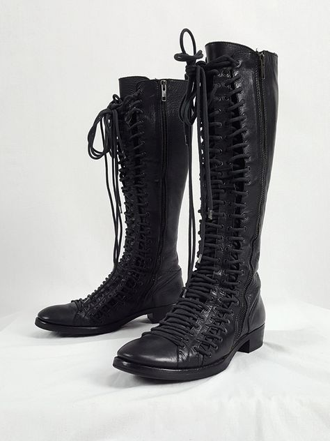 Ann Demeulemeester black flat triple lace boots (38.5) — fall 2008 Lace Up Knee Boots, Boots Lace Up, Ann Demeulemeester Shoes, Black Leather Boots Outfit, Ann Demeulemeester Boots, Lace Combat Boots, 90s Boots, Tall Lace Up Boots, Black Flat Boots