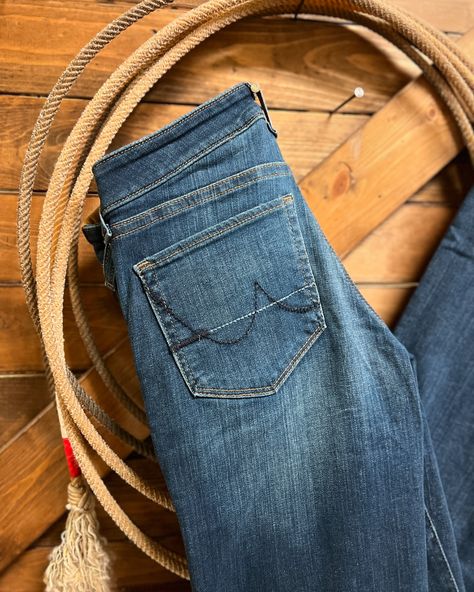 It’s hard to beat a stretchy @ariatinternational trouser!👖 Urban High Rise Rigid Denim Bottoms, Urban Faded Rigid Denim Bottoms, Non-stretch Elastane Jeans, Ariat Trouser Jeans, High-rise Rigid Denim Bottoms With Contrast Stitching, Western Store, Country Outfits, Trousers