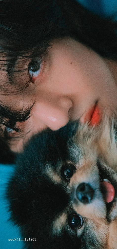 V 'Layover' Photo 1 #BTS #V #Taehyung Taehyung Tablet Wallpaper, V Layover Photos, V Layover, Wallpaper Bts, Tablet Wallpaper, Dog Wallpaper, V Taehyung, Bts Book, Foto Bts