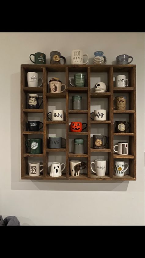 Coffee Mug Cubbies, Mug Cubby Shelf, Cute Mug Storage, Coffee Cup Shelf, Mug Collection Aesthetic, Coffee Cup Display Ideas, Mug Wall, Mug Organization, Mug Storage Ideas