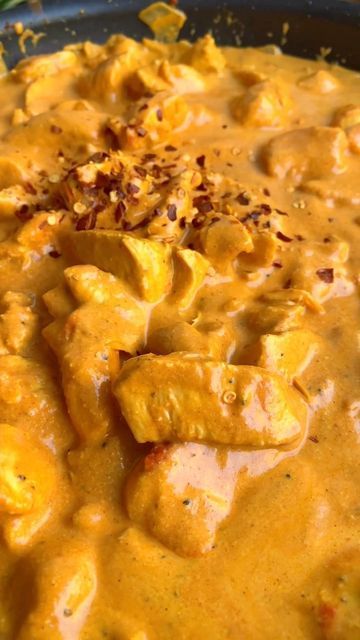 One Pan Recipes, Creamy Butter Chicken, Recipes Chicken Breast, Chicken Recipe Easy, Creamy Chicken Recipes, Chicken Breast Recipe, Tasty Recipes Videos, Pan Recipes, Food Recepie