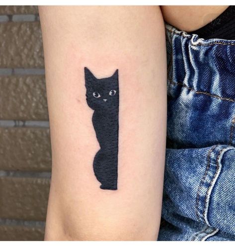 2 Black Cat Tattoo, Black Cat Memorial Tattoo, Black Cat Tattoo Designs, Black Cat Tattoo Ideas, Simon Tattoo, Soulmate Tattoo, Simple Black Tattoos, Coverup Tattoo Ideas, Ninja Tattoo