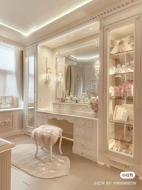 Elegant Room Ideas Aesthetic, Old Money Master Room, White Princess Bedroom, Modern Princess Bedroom, Aesthetic Master Room, Luxe Bedroom Classy, Modern Interior Designs For Homes, Classy Room Ideas, Royal Dressing Room