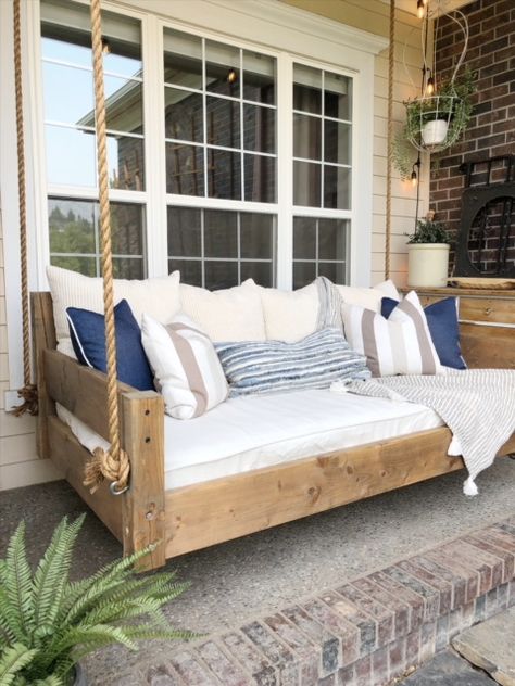 Our DIY Swing Bed – Living with Lady Daybed Swings Outdoor Diy, Hanging Porch Bed, Daybed Mattress Cover, Diy Porch Swing Bed, Bed Swings, Porch Bed, Diy Swing, Diy Porch Swing, Porch Swing Bed