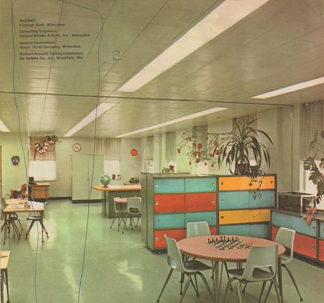 Old School Interior, 1960s School, Chamber Design, Kindergarten Interior, 70s Art, 1970s Design, School Interior, School House Rock, Seventies Fashion