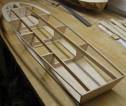 Model Boat Plans Free, Kayak Fishing Diy, Wooden Speed Boats, Balsa Wood Models, Rc Boats Plans, Freetime Activities, Model Boats Building, Sailing Ship Model, Wooden Model Boats